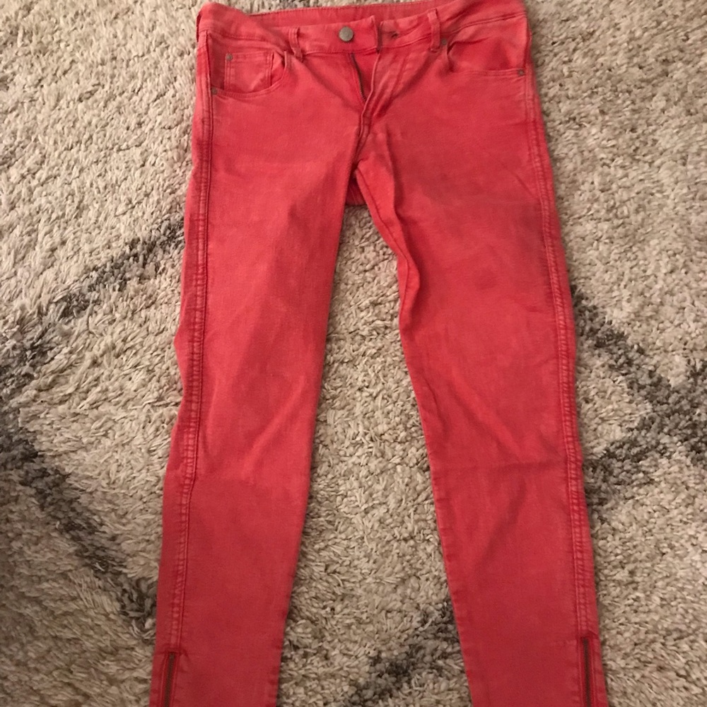 H&M pink jeans with zippered ankles